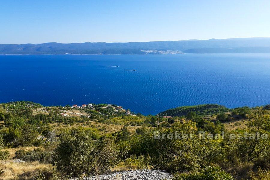 Building plot with sea view