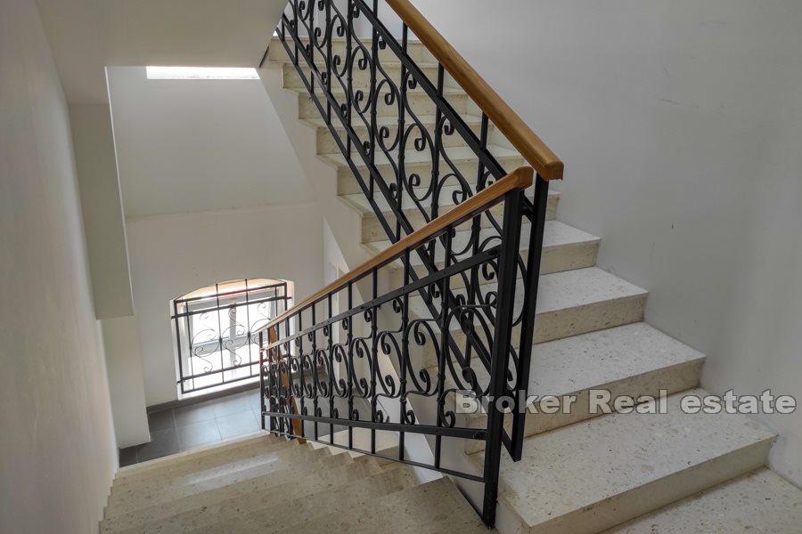 Appartement nouvellement construit à Varos