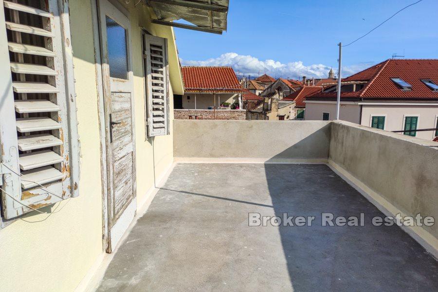 Apartmán ve výborné lokalitě, Varos