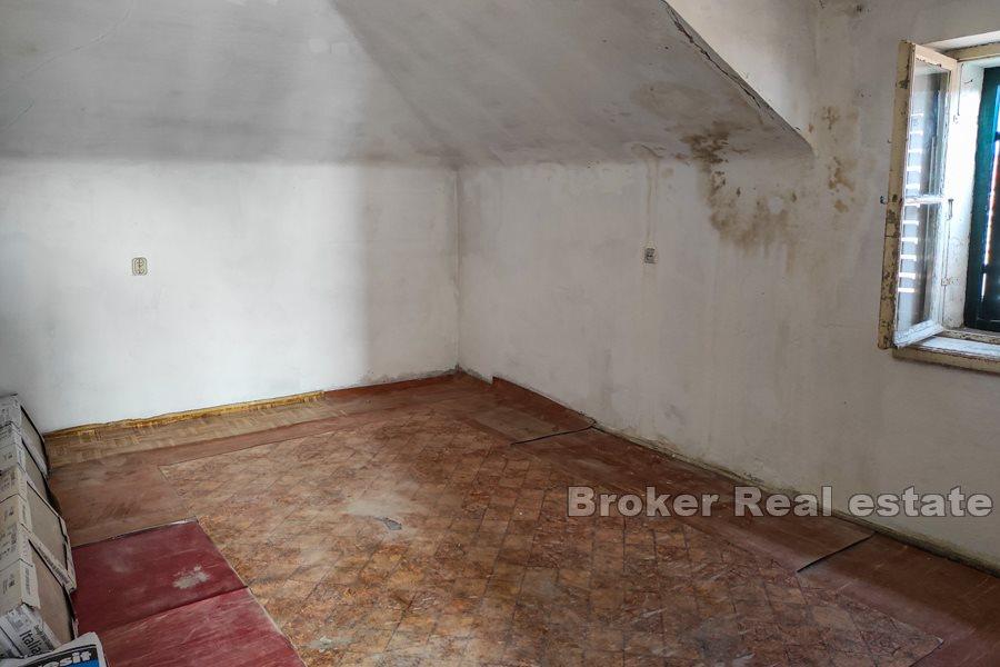 Apartmán ve výborné lokalitě, Varos