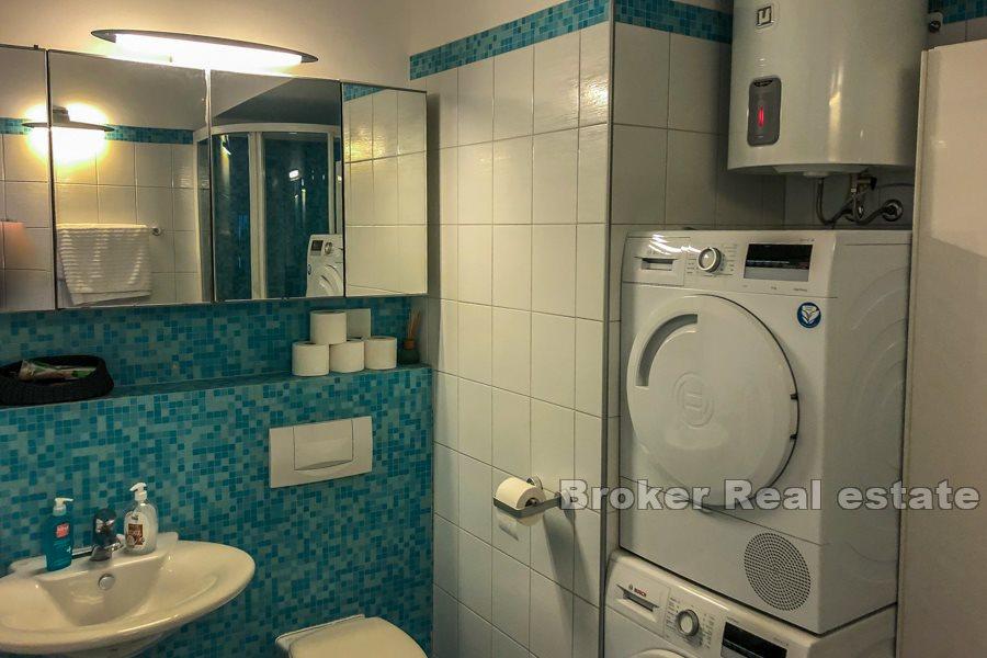 Comfortable and modern apartment, Manus