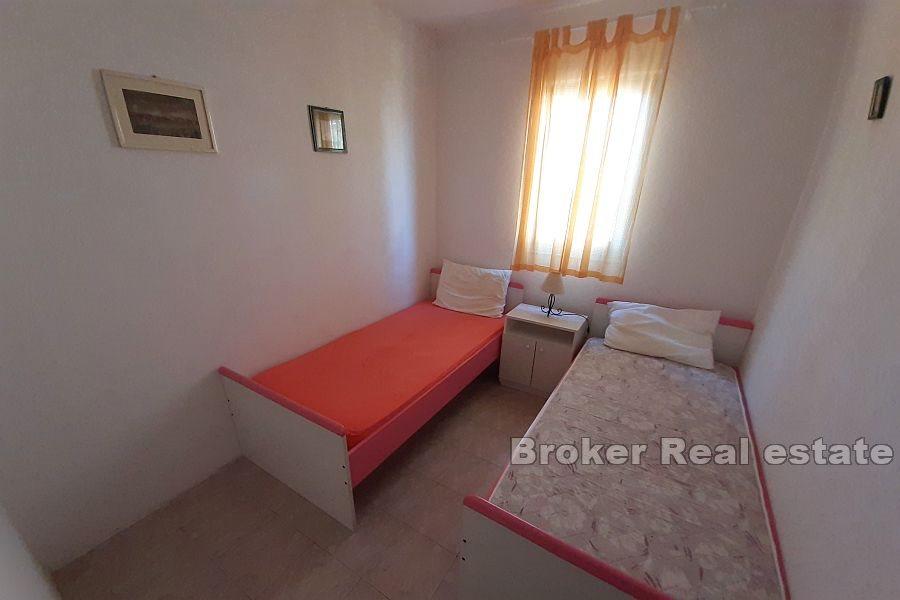 Vakker, enebolig med havutsikt