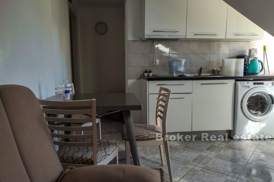 Apartment in center of town