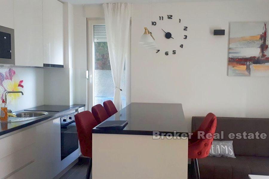 Znjan, Moderne Wohnung mit einem Schlafzimmer und Meerblick