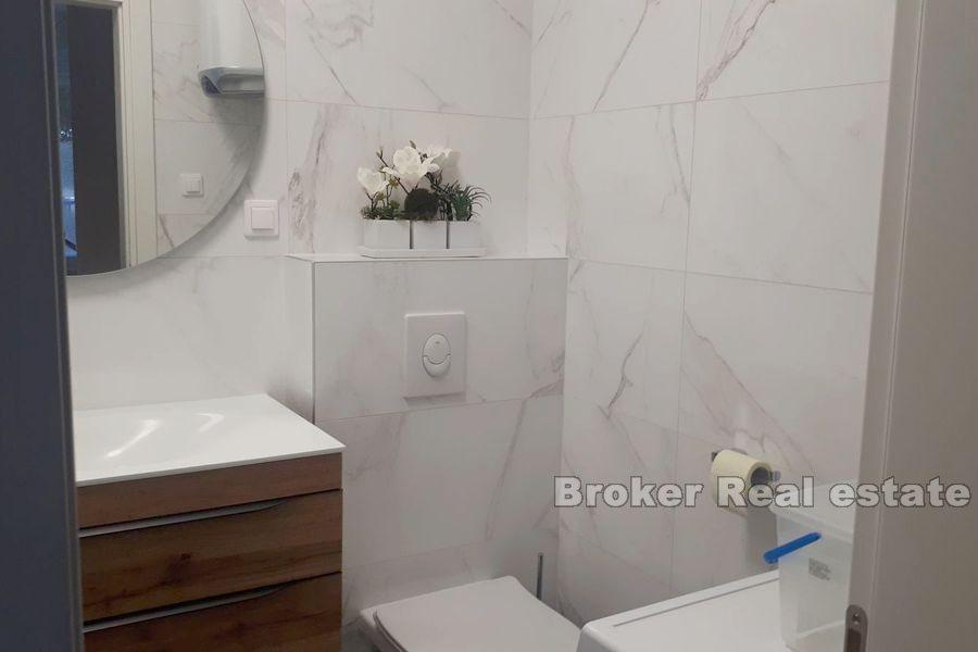 Znjan, modern one bedroom apartment with sea view