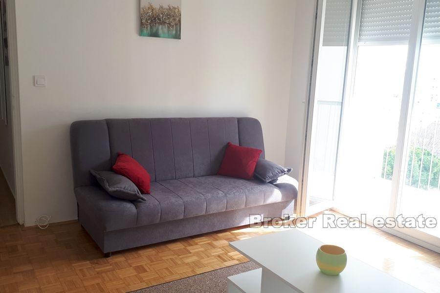 Lokve, komforan jednosoban stan s pogledom na more