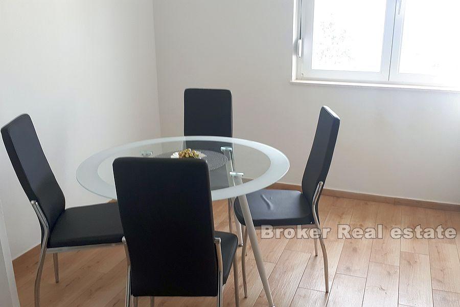 Lokve, komfortowy apartament z jedną sypialnią i widokiem na morze