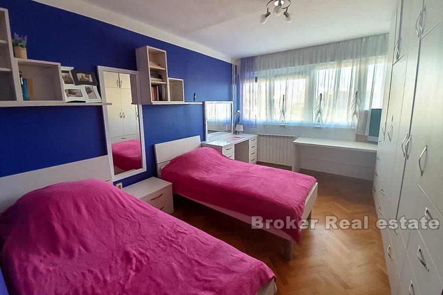 Split 3, tre roms leilighet nær sentrum