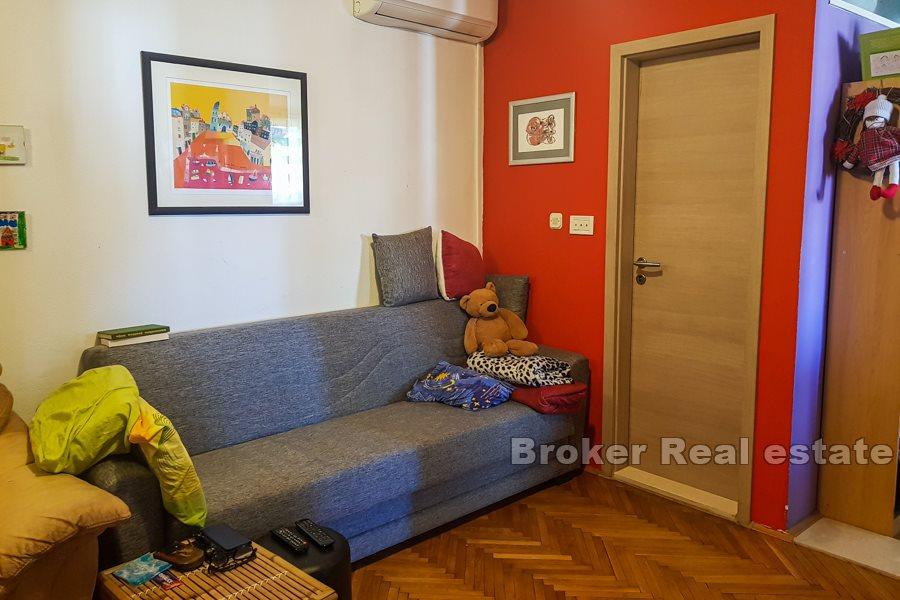Two bedroom apartment near the center, Lovret
