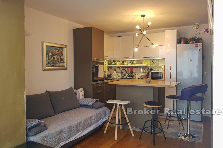 Schön eingerichtete Wohnung in einer ruhigen Straße, Bacvice