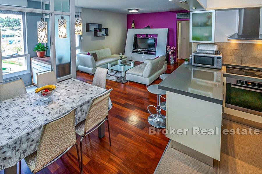 Modern 3 bedroom apartment, Sukoisan