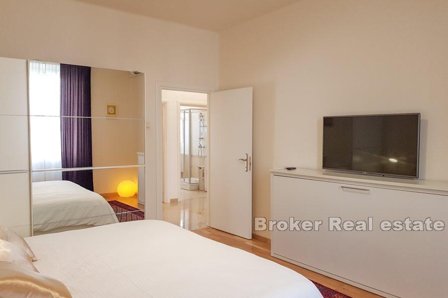 Renovierte Luxuswohnung, Bacvice