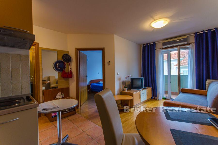 Jednosoban apartman blizu plaže, Brač