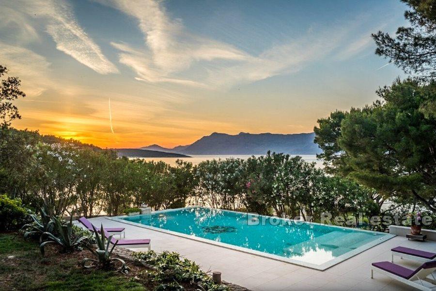 Jedinstvena vila s bazenom