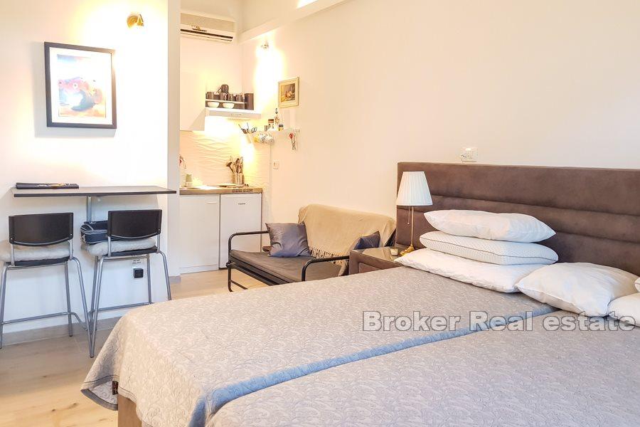Trois appartements séparés, Spinut