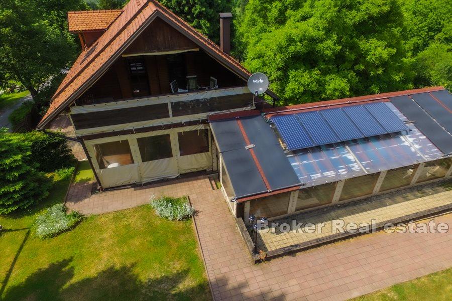 Predivno imanje na Plitvičkim jezerima