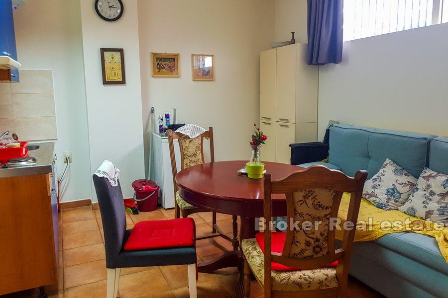 Apartment / office space near the center, Split