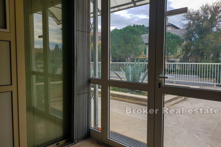 Apartment / office space near the center, Split