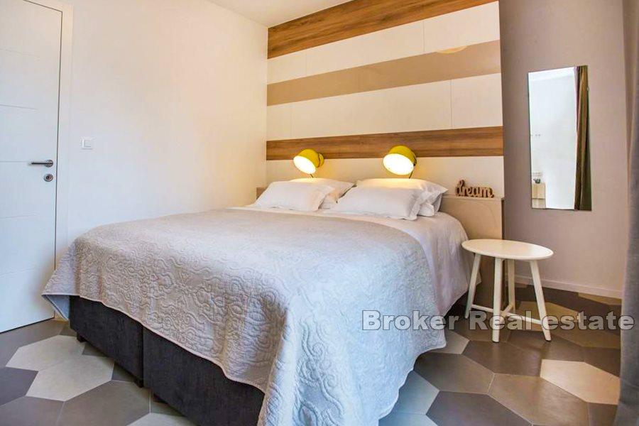 Lussuoso appartamento con tre camere da letto in una posizione d'élite, Marjan