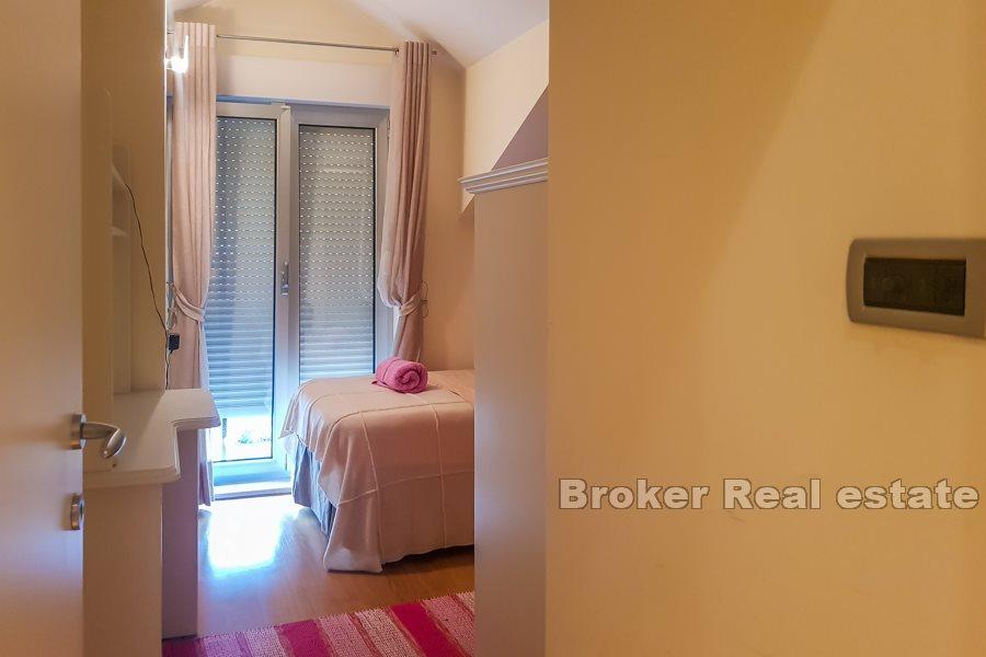 Luxuswohnung mit Meerblick, Meje