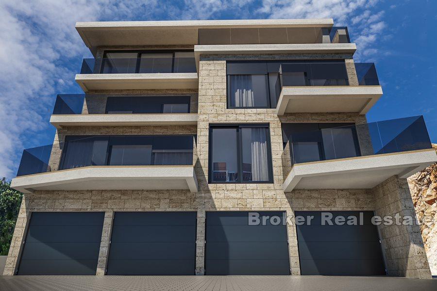 Luksuzni novoizgrađeni stanovi s pogledom na more