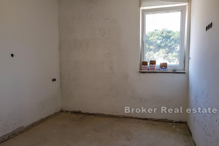 Apartments in new building with sea view