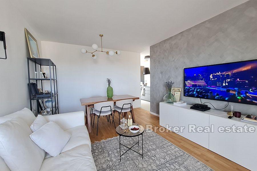Blatine, apartament z dwiema sypialniami i widokiem na morze