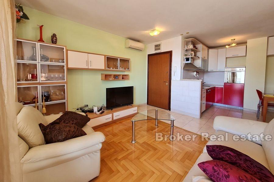 Žnjan, appartamento con due camere da letto con vista mare