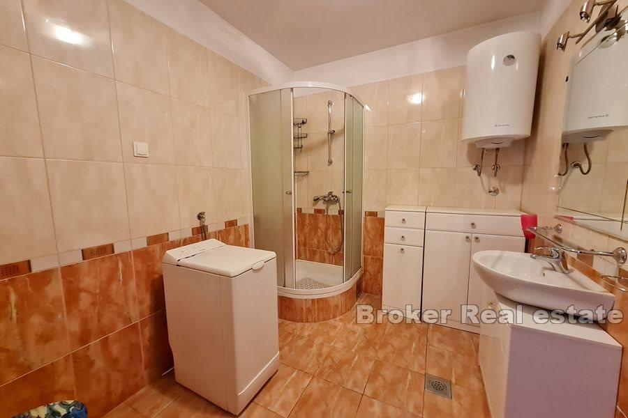 Žnjan, appartamento con due camere da letto con vista mare