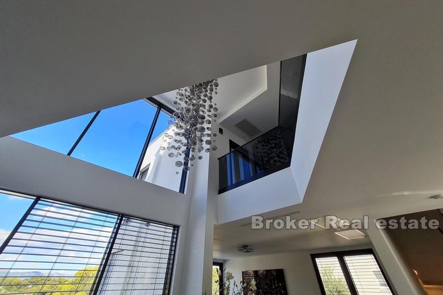 Nowo wybudowana luksusowa willa