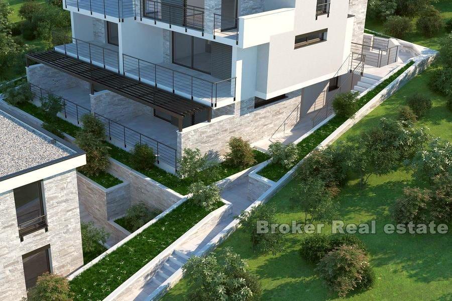 Enrumslägenhet i en nybyggd byggnad