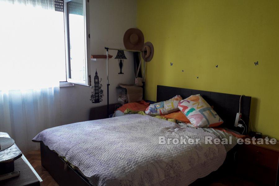 Pazdigrad, komfortowy apartament z trzema sypialniami i tarasem