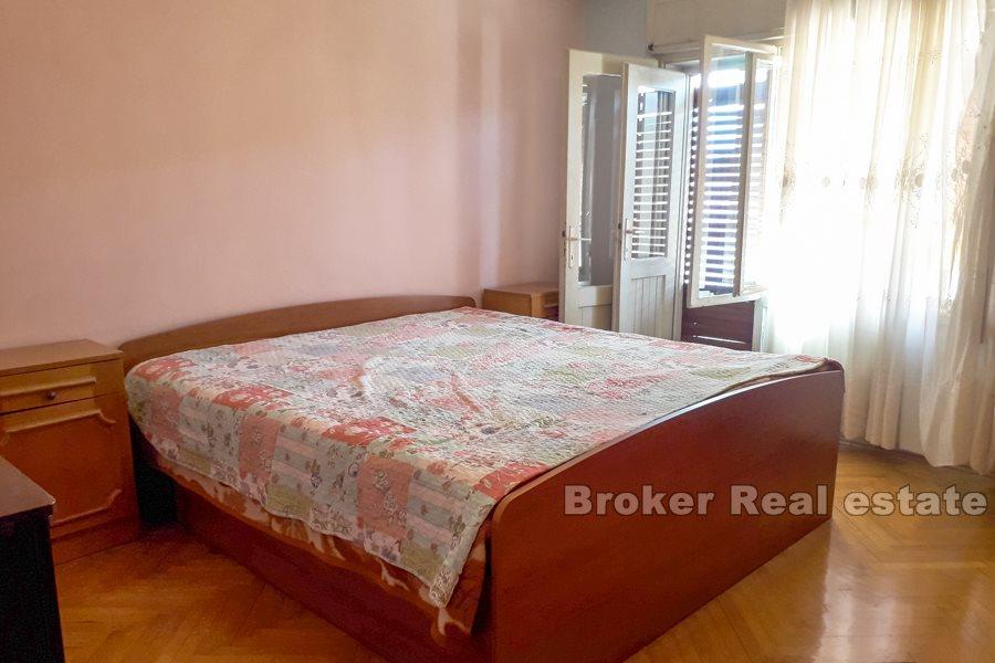 Komfortable 3-Zimmer-Wohnung mit Terrasse, Visoka