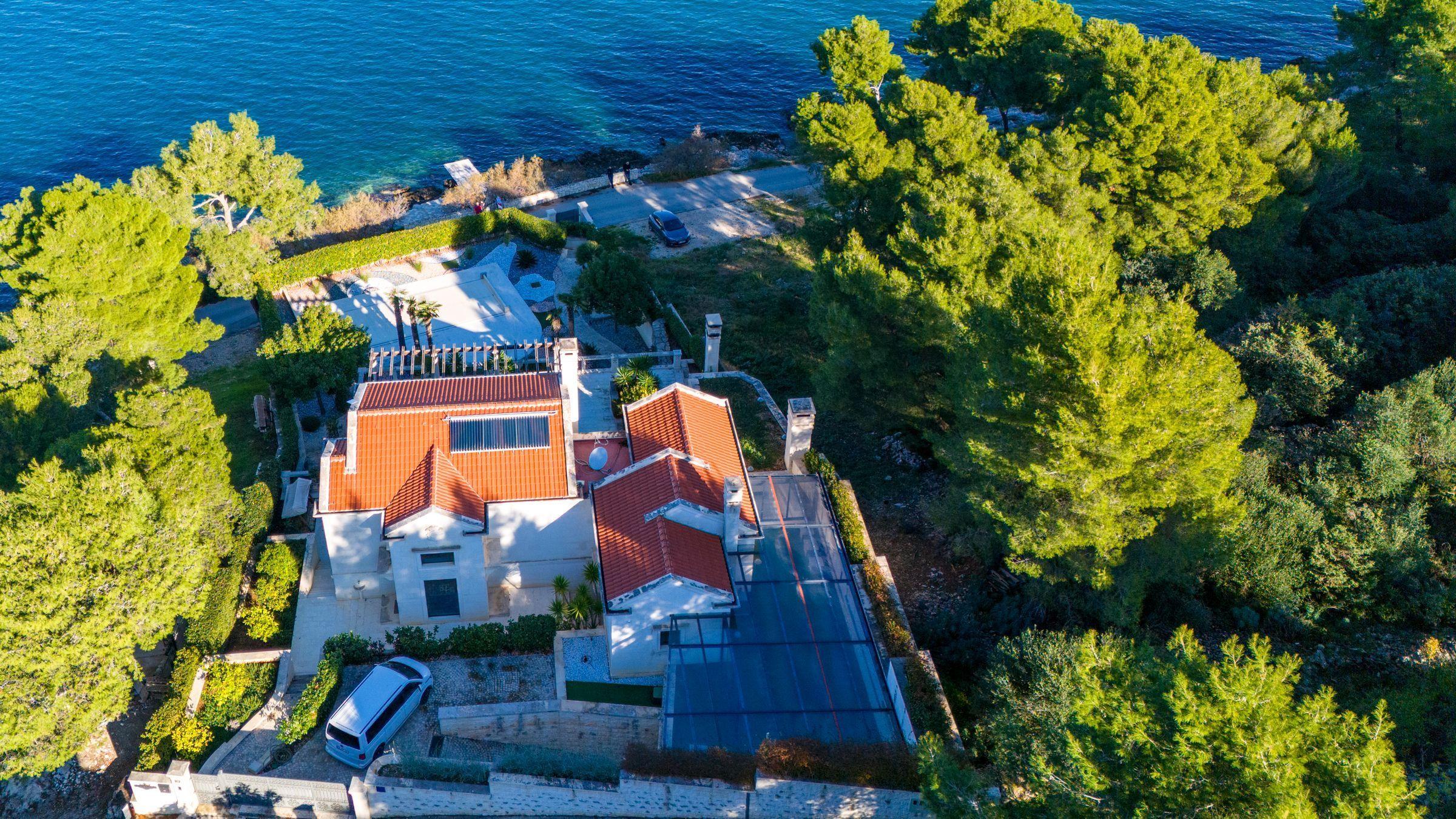01-2026-103-Ciovo-unique-villa-first-row-to-the-sea-for-sale