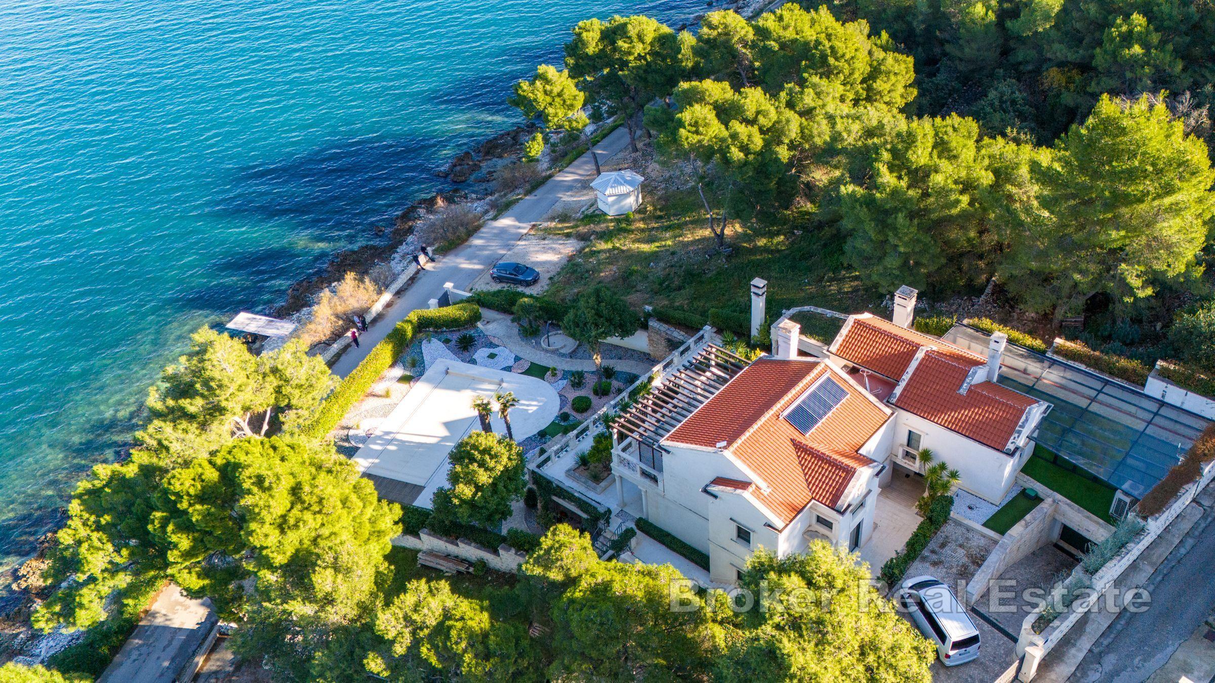 Wyjątkowa willa w pierwszym rzędzie do morza