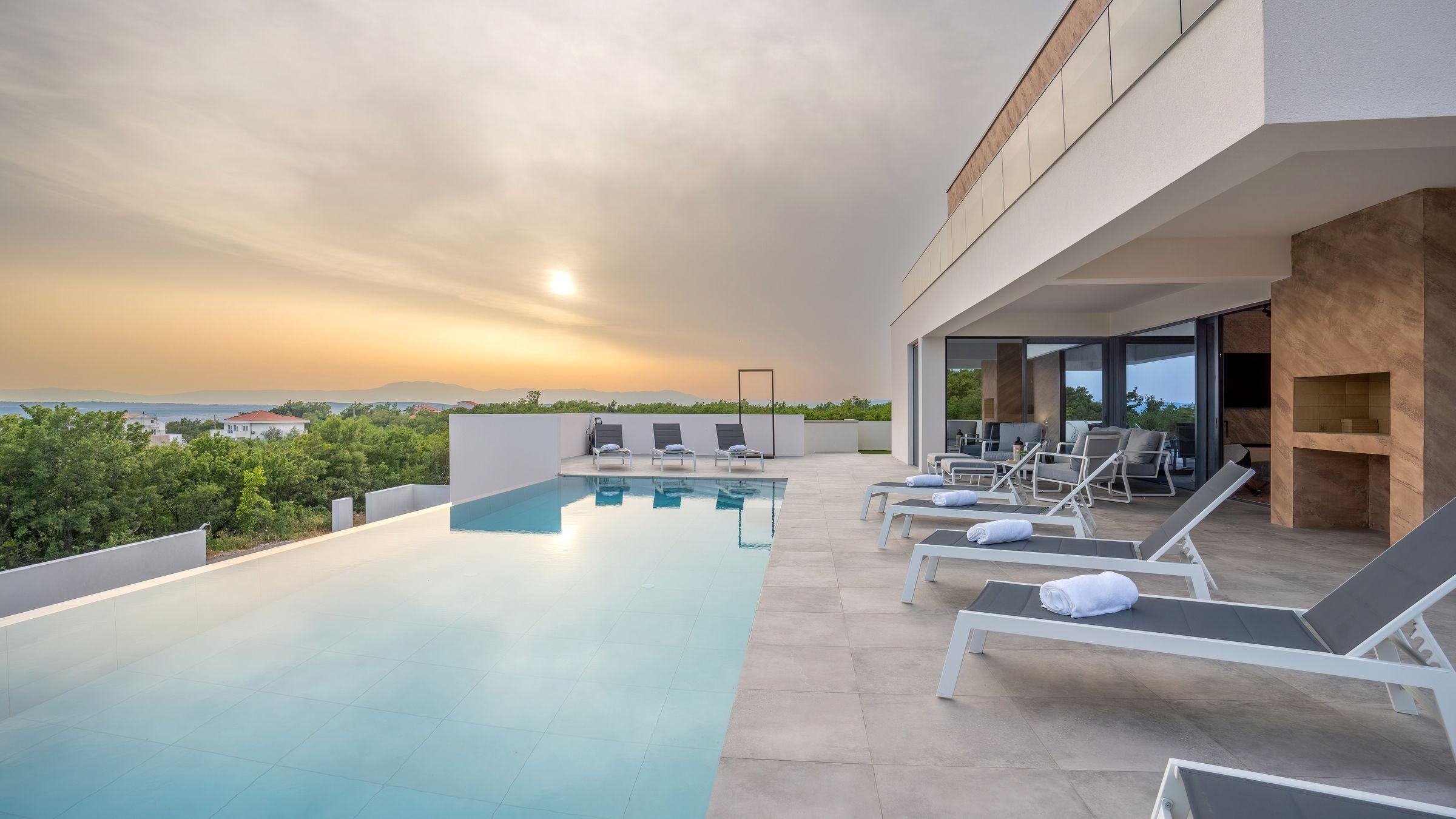 Luxusvilla mit Meerblick