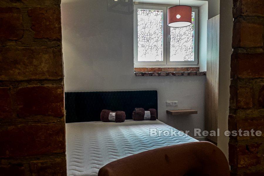 Appartement de deux chambres récemment rénové, Marjan