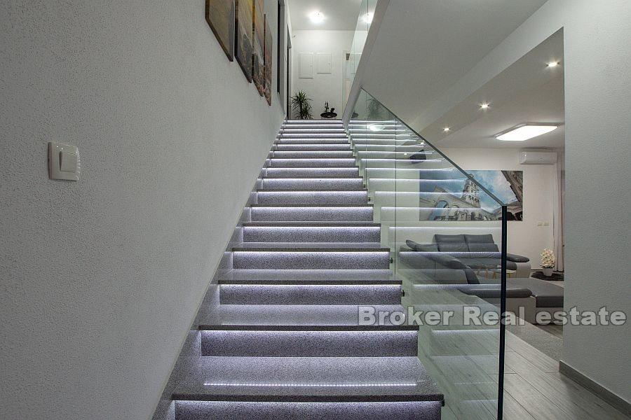 Luksuzna vila s pogledom na more