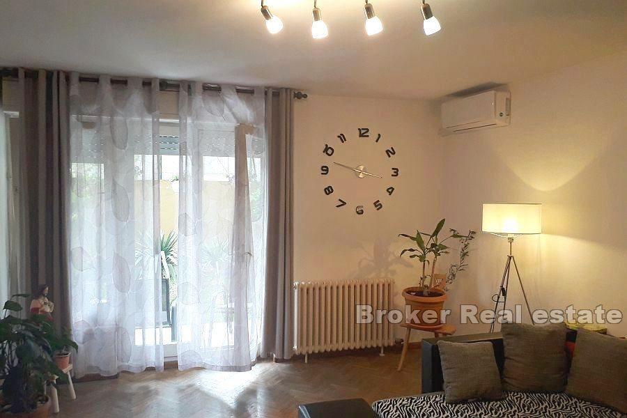 Visoka, comfortable three bedroom apartment