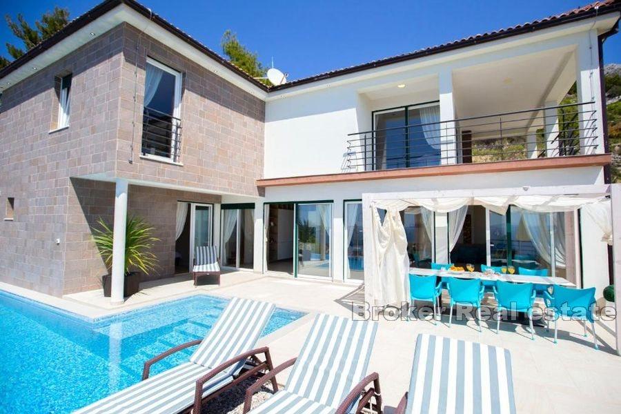 Moderní vila s nádherným výhledem