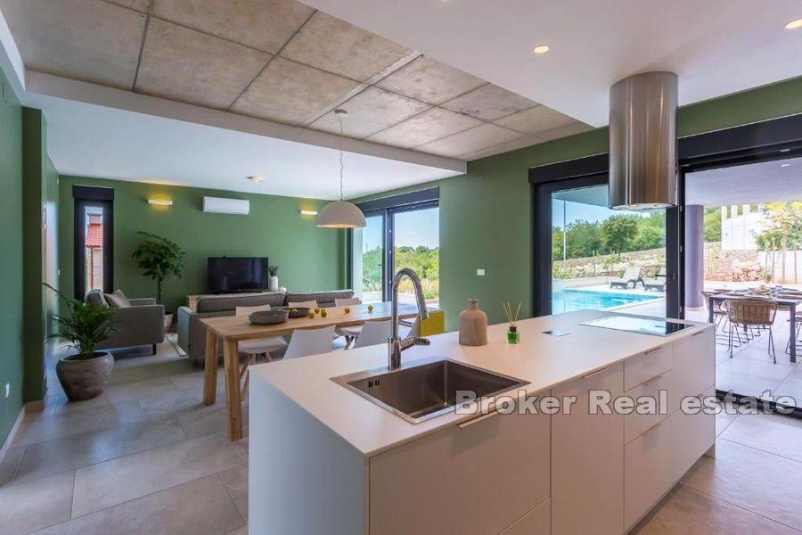 Luksusowa willa z widokiem na morze