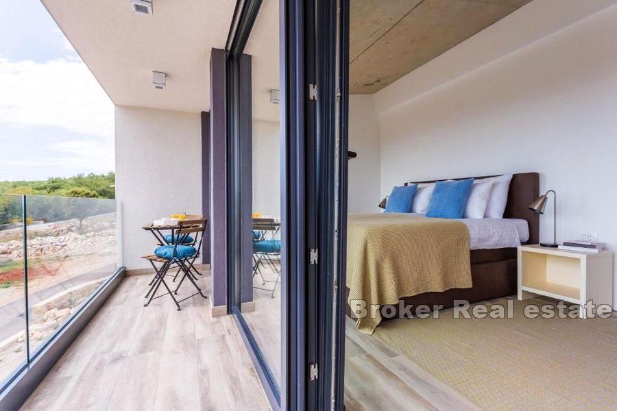 Lyxvilla med havsutsikt