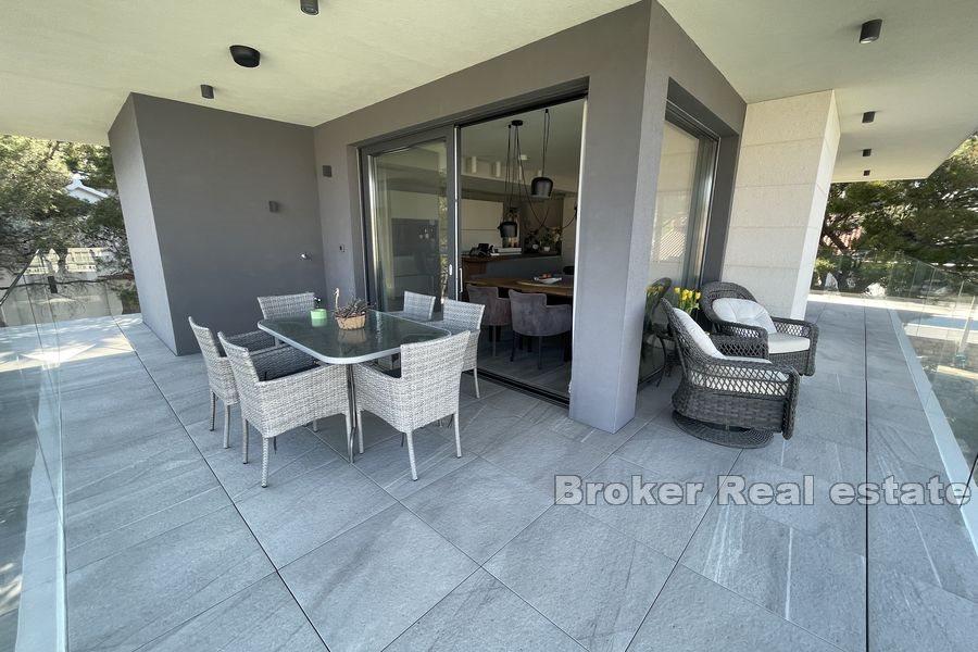 Luksusvilla, første rad til sjøen