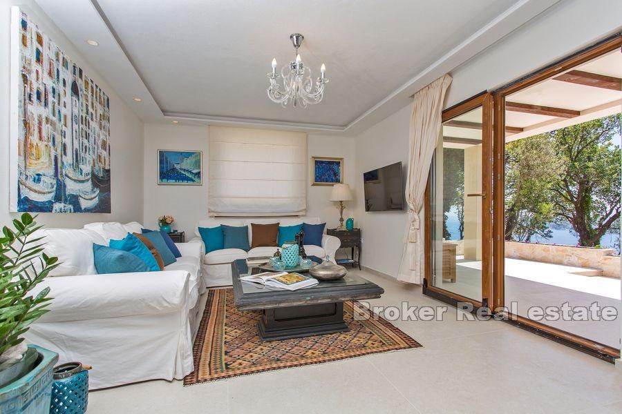 Luksusvilla med panoramautsikt over havet