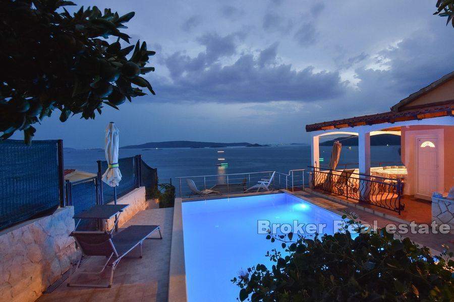 Maison avec piscine et vue panoramique