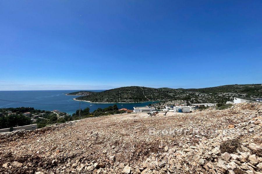 Baugrundstück mit Panoramablick auf das Meer