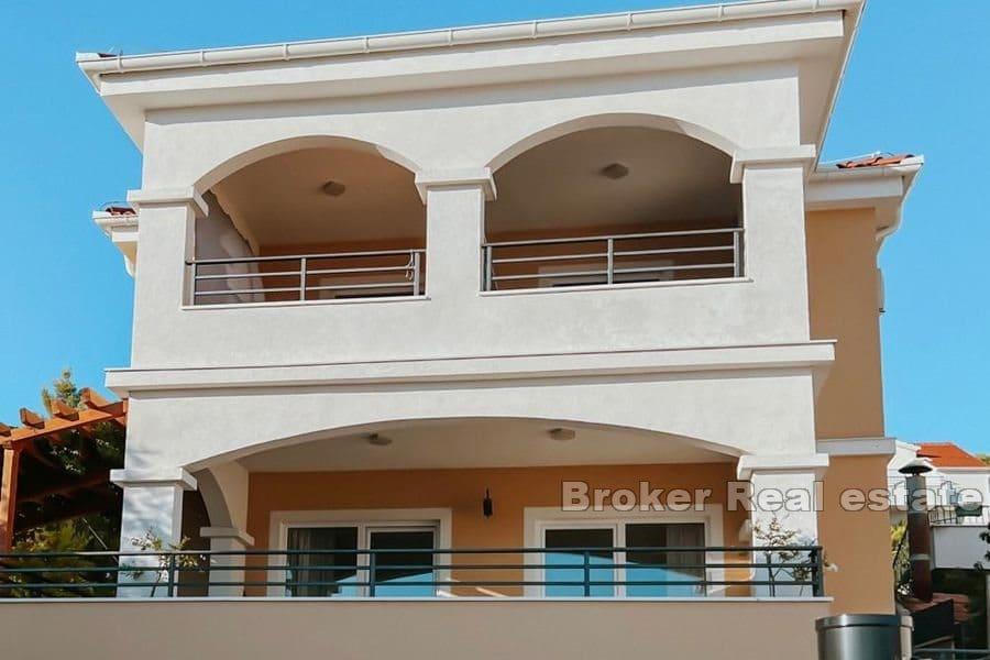 Apartment house in the first row to the sea