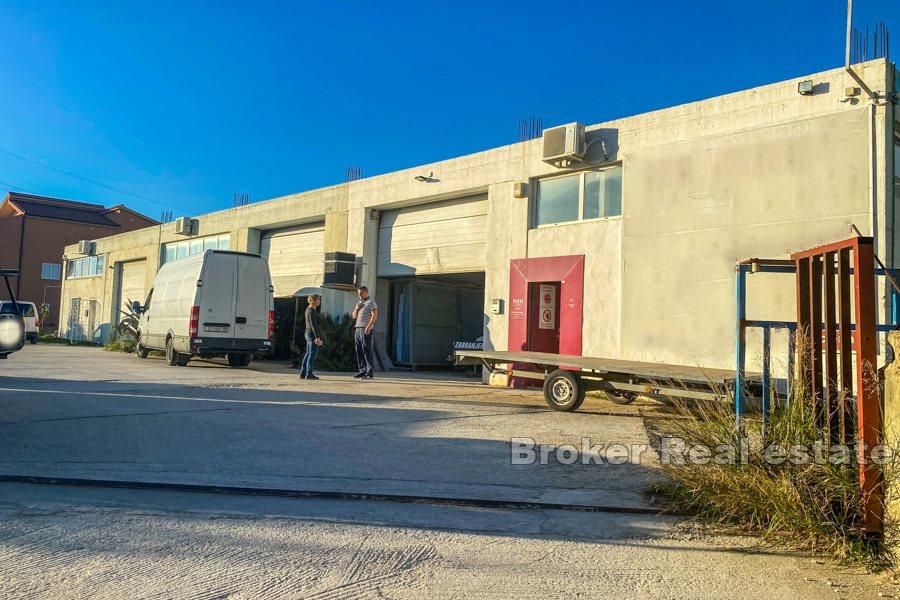 Obchodní prostor, Kastela, 288m2