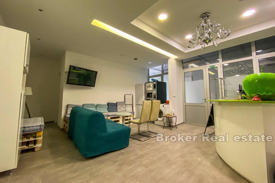 Commercial space in a frequent location, Blatine