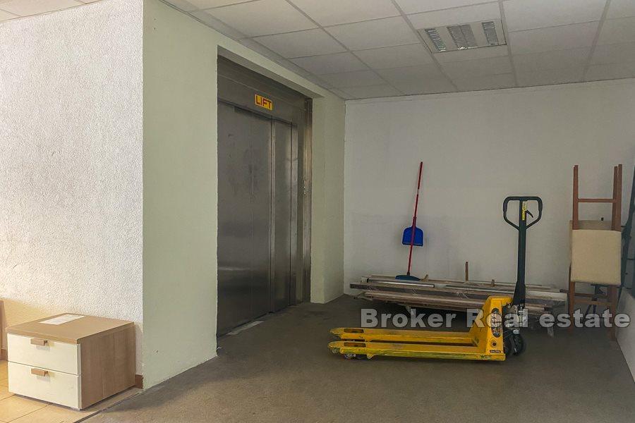 Commercial space, 1535m2, near Split